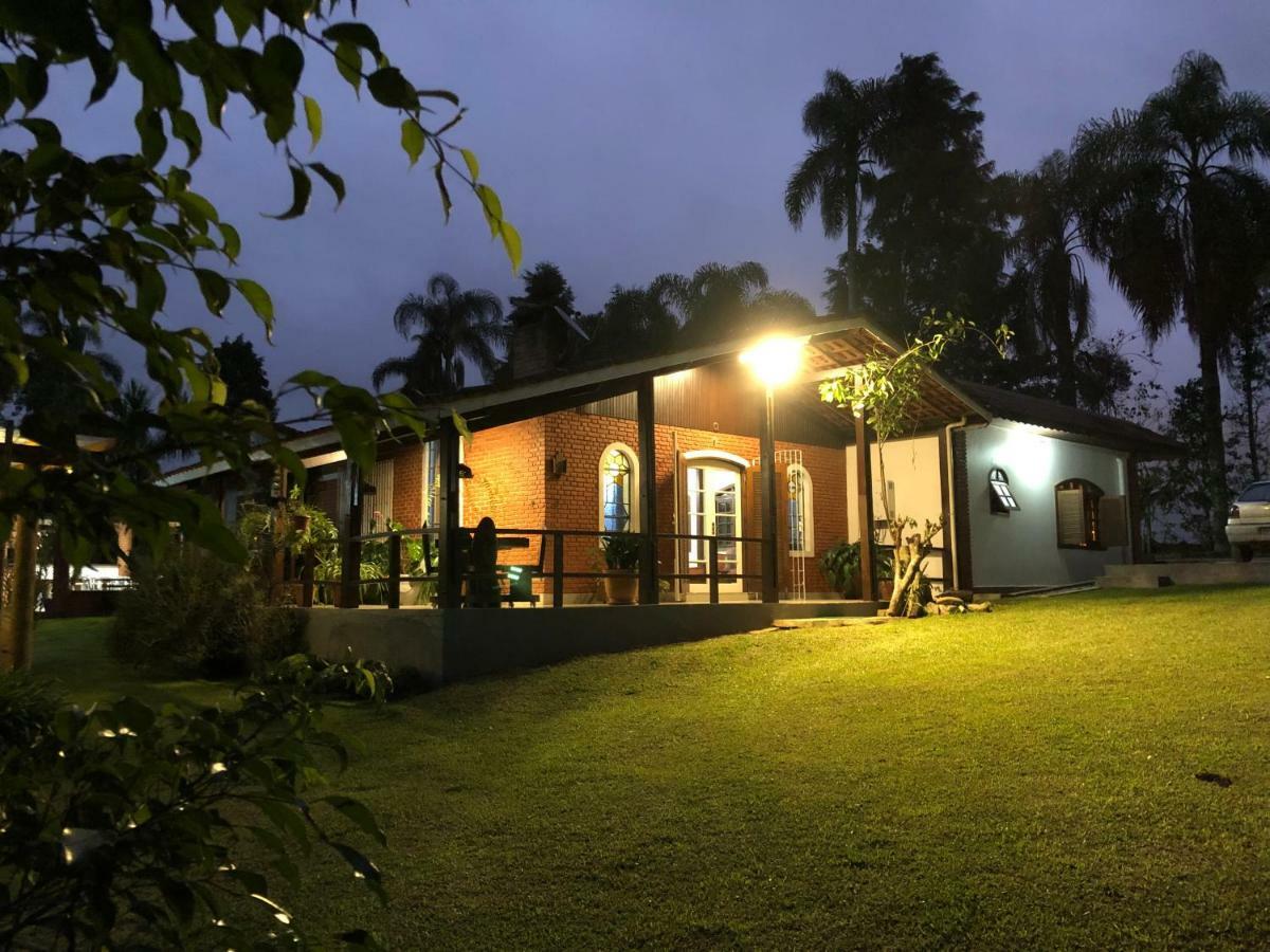 Chacara Quinta Dos Esquilos Villa Cotia  Exterior photo